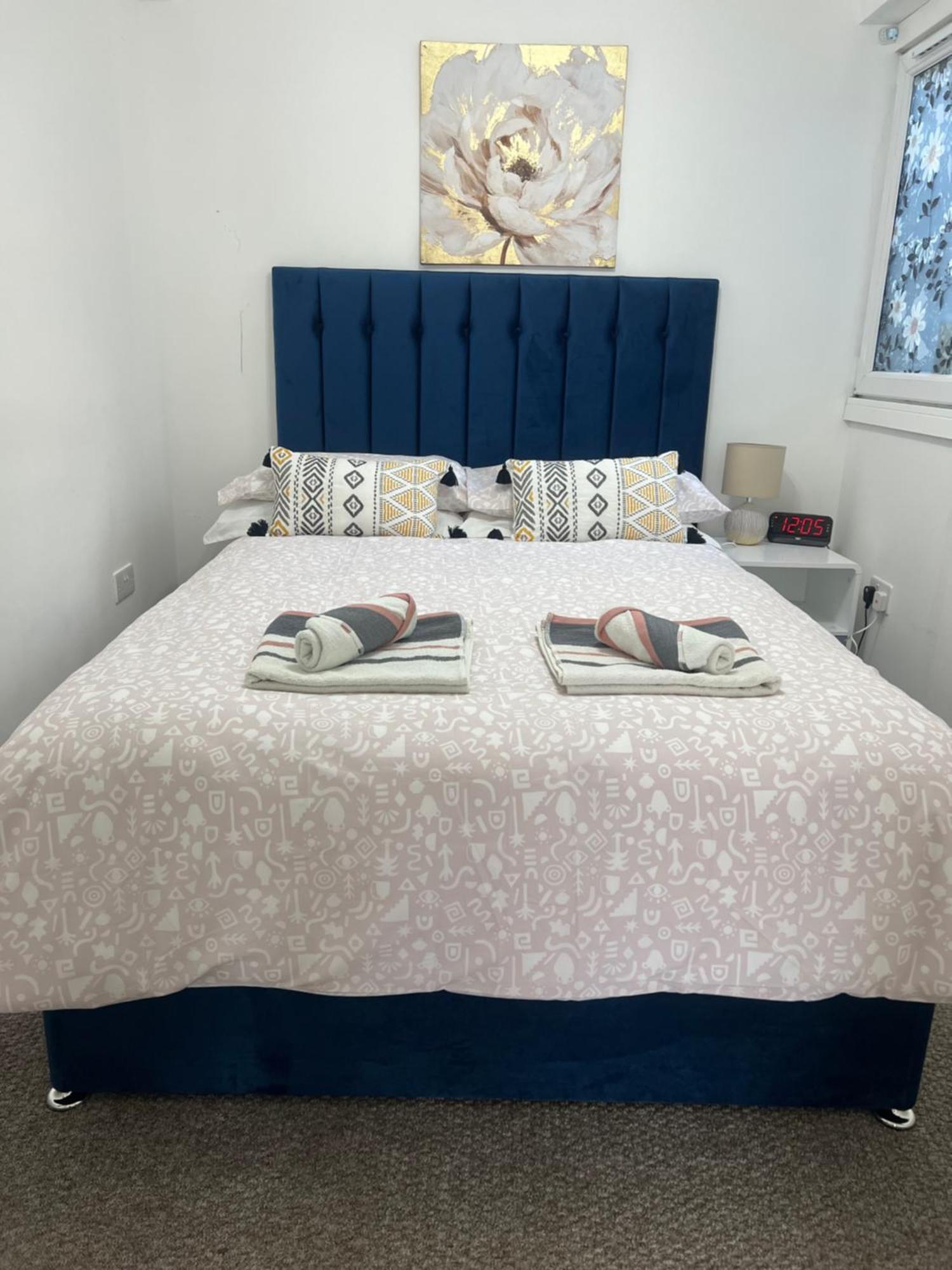 Penlea ~ 1 Bedroom Flat With Harbour View Tarbert  Bagian luar foto